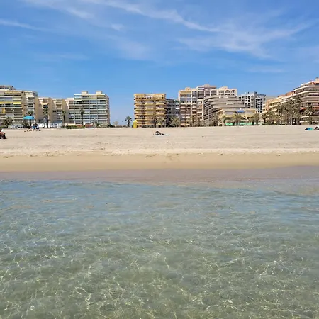 Apartment Avec Terrasse, Acces Direct Plage, Wifi, Clim, Parking Prive - 4 Pers. - Fr-1-794-149